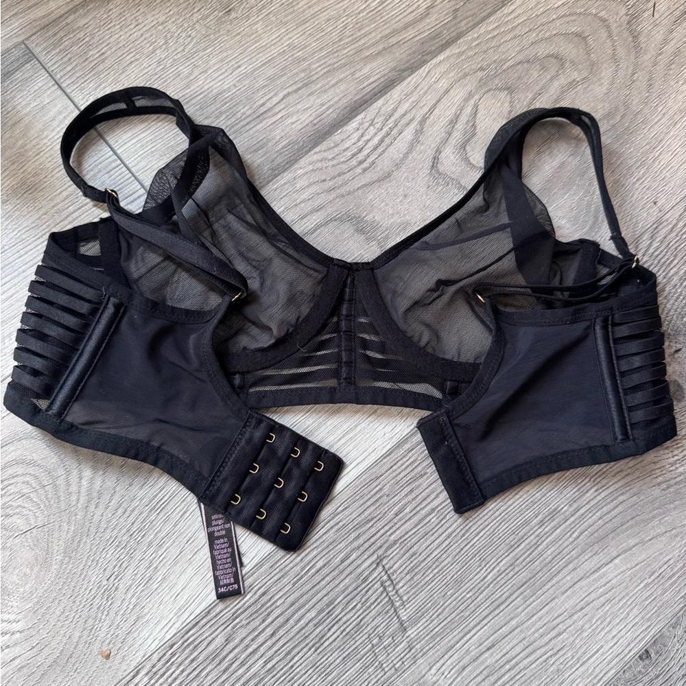 VS 34C Sheer Bra - Picture 2 of 5